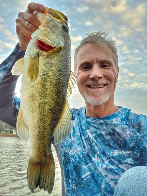 Big pond bass caught on a spinnerbait!